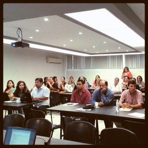 Comenzando la comunidad de indagación en Monterrey.